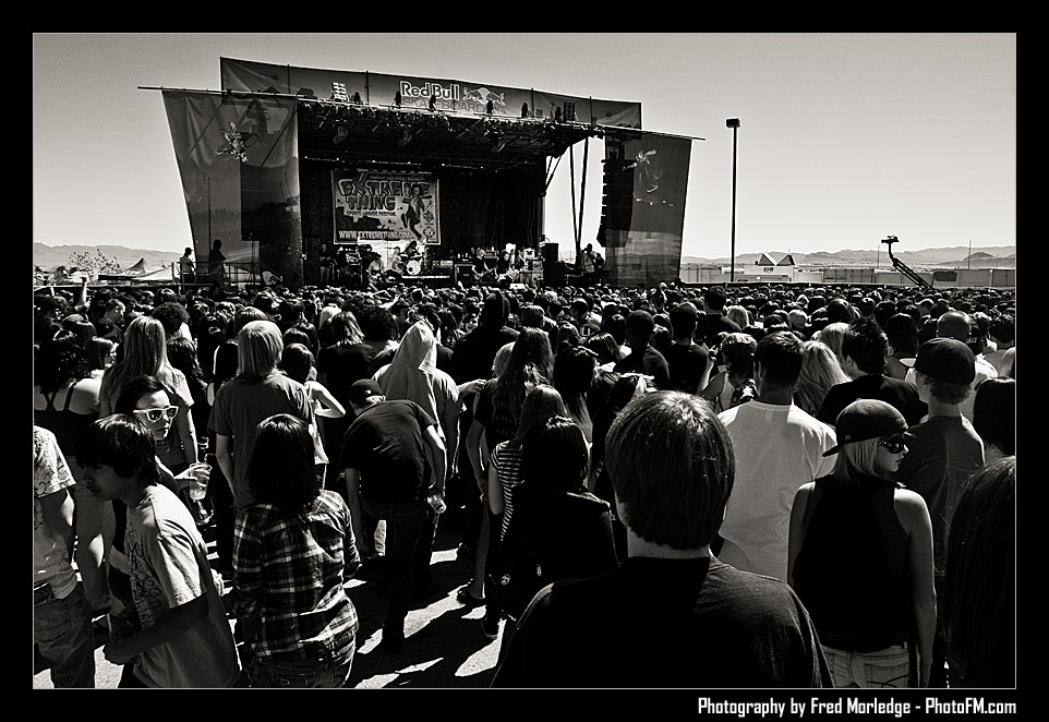ExtremeThing2009BlessTheFall_010