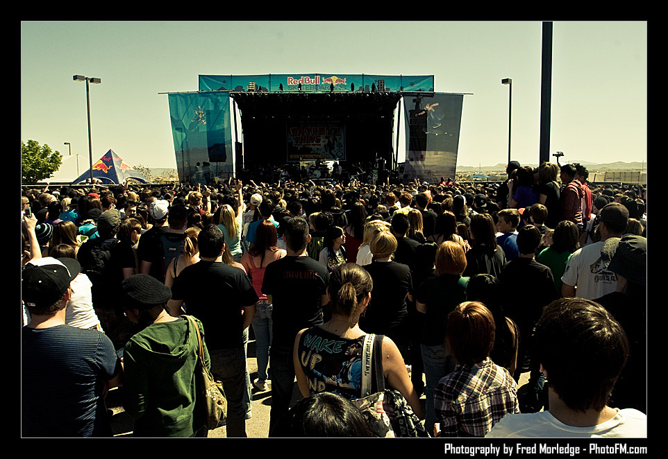 ExtremeThing2009BlessTheFall_012