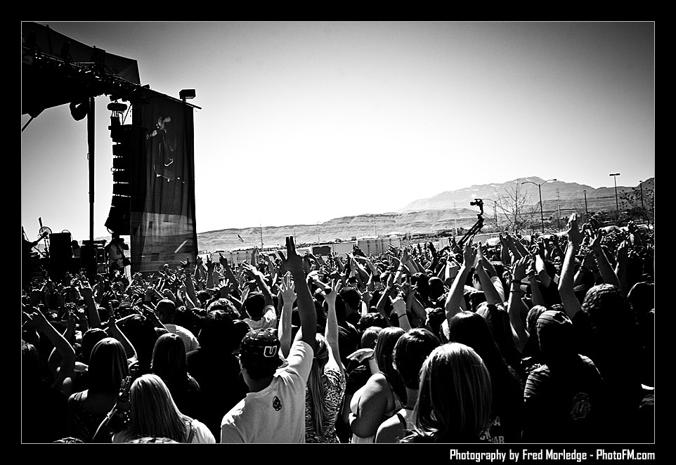 ExtremeThing2009BlessTheFall_014