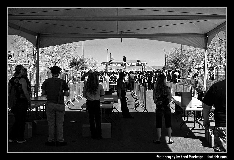 ExtremeThing2009TheCrowd_001