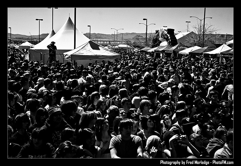 ExtremeThing2009TheCrowd_018