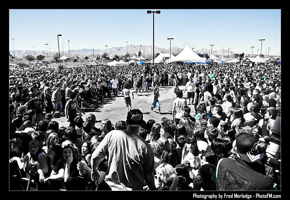 ExtremeThing2009TheCrowd_031