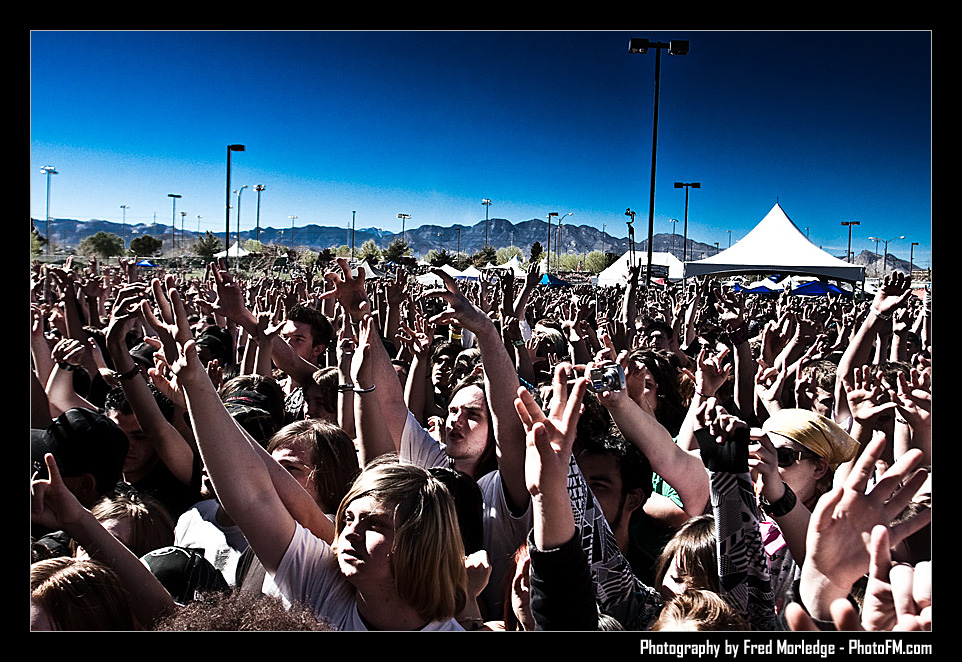 ExtremeThing2009TheCrowd_045