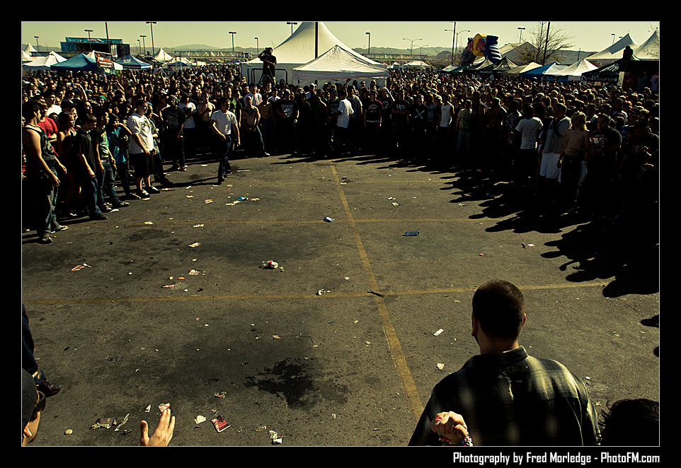 ExtremeThing2009TheCrowd_061