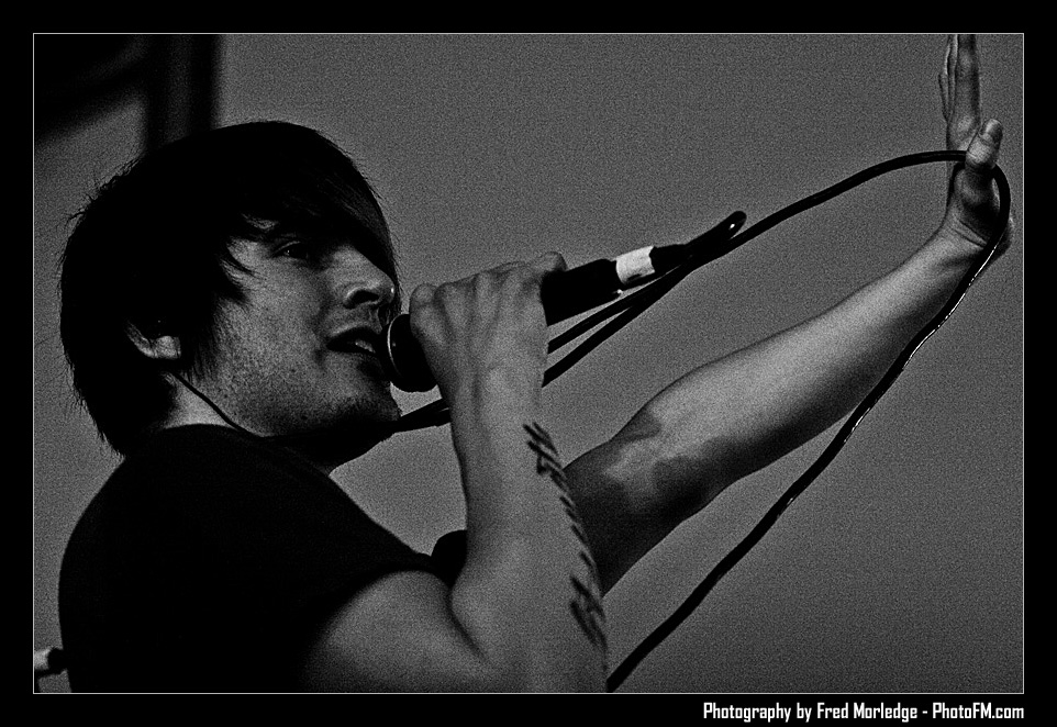 ExtremeThing2009DamnearDivine_005