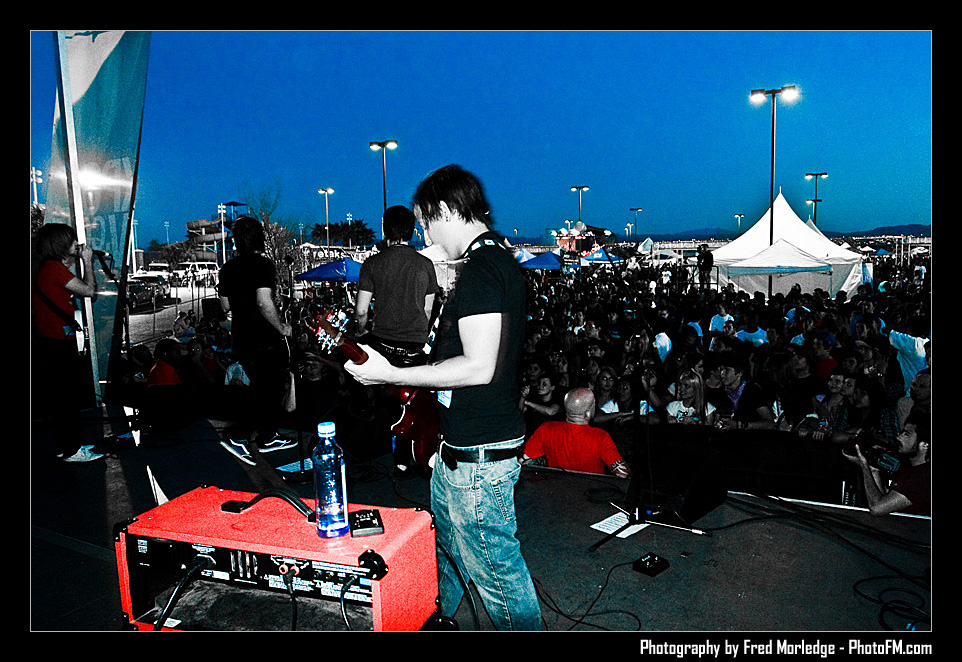 ExtremeThing2009DamnearDivine_013
