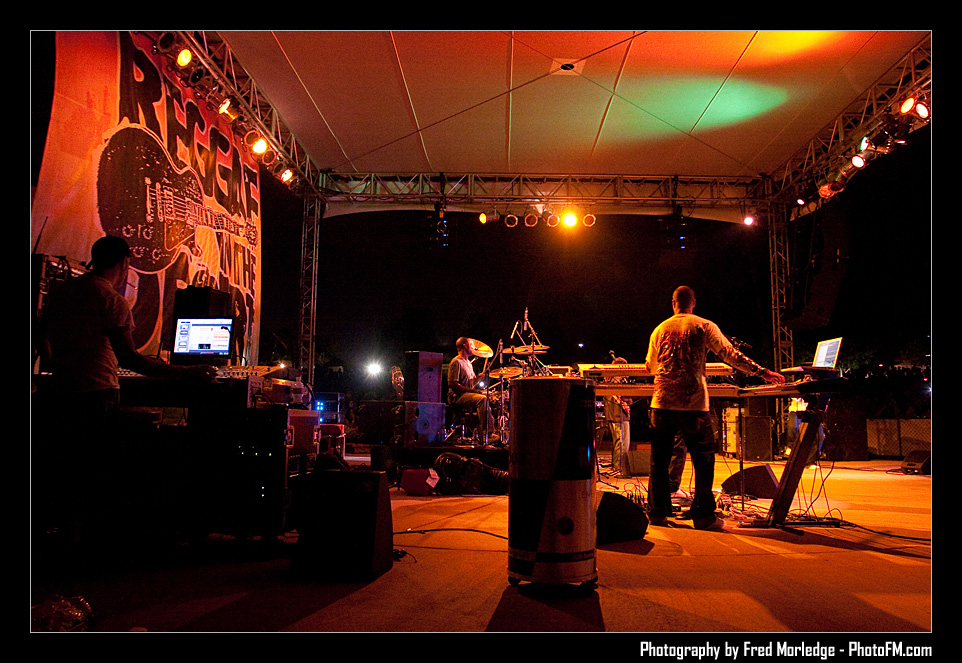 ReggaeInTheDesert2009Ky-ManiMarley005