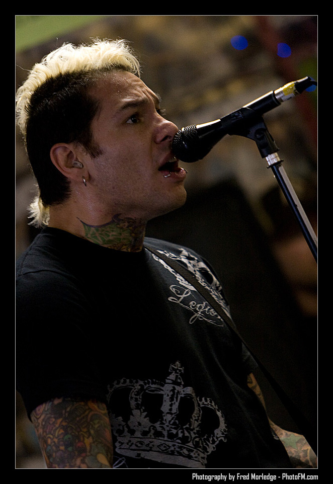 MxPx at Zia Records - July 22nd, 2007 -  Photography by PhotoFM.com - 085